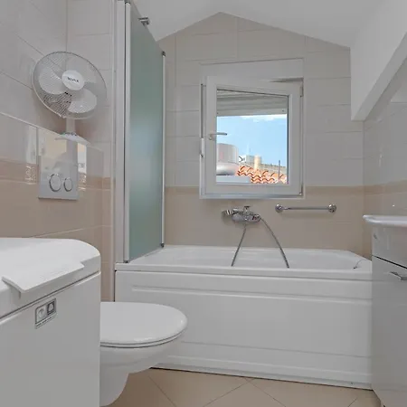 View Apartamento *